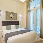 Apartamentos Velazquez
